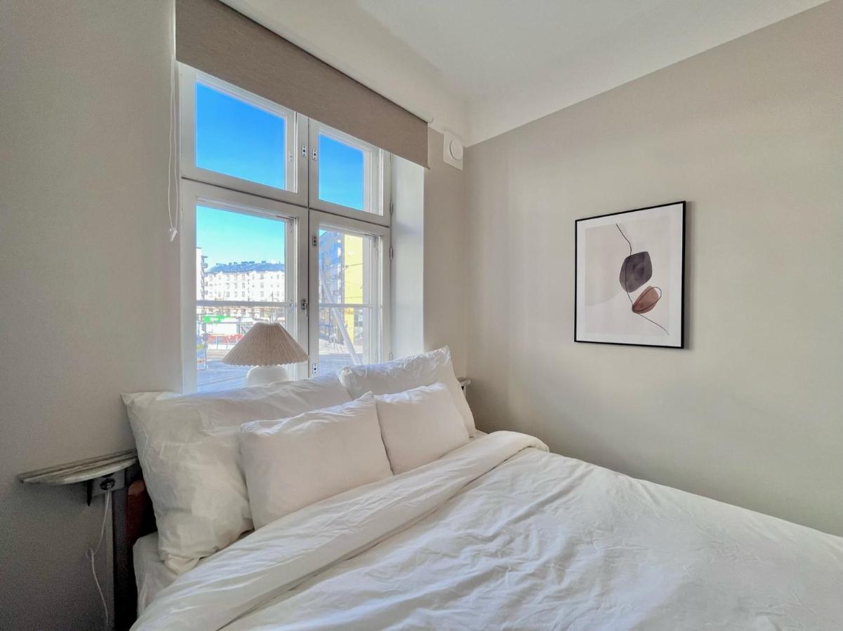 Stylish Flat Next To Metro Apartment Helsinki
